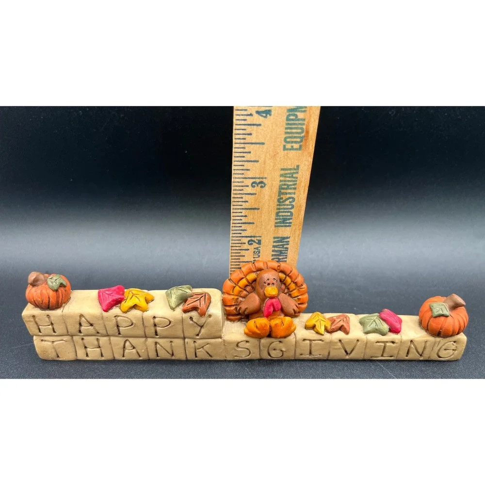 Thanksgiving Decor Set Happy Thanksgiving Block Sign Pilgrim Family Figurine 4